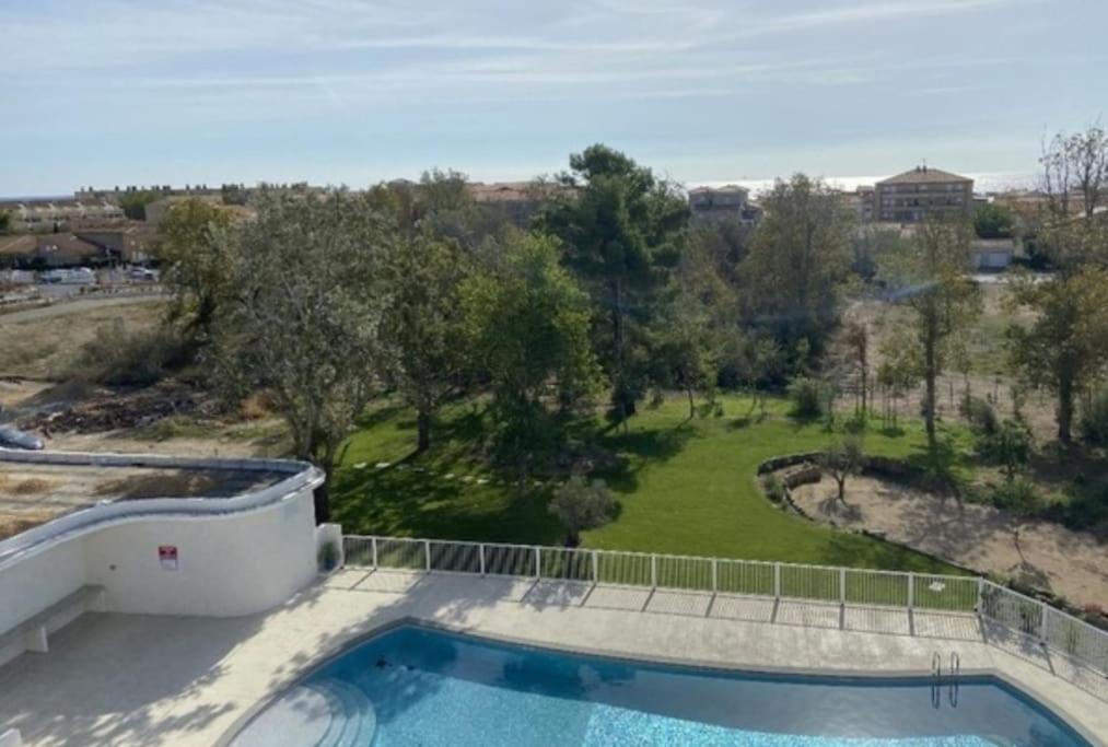 T2 Neuf + Piscine, 5 Mn A Pied Des Plages Sérignan Exterior foto